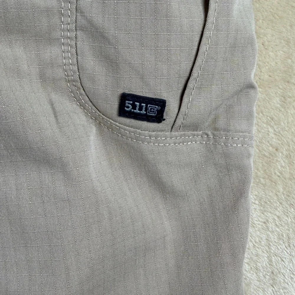 5.11 Tactical Mens 44x30 Khaki Ripstop Cargo Pants Tan Workwear Utility Pockets